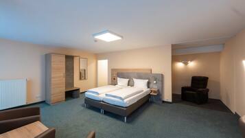 Dobbelt- eller tomannsrom – deluxe | Sengetøy av topp kvalitet og senger med Select Comfort-madrass