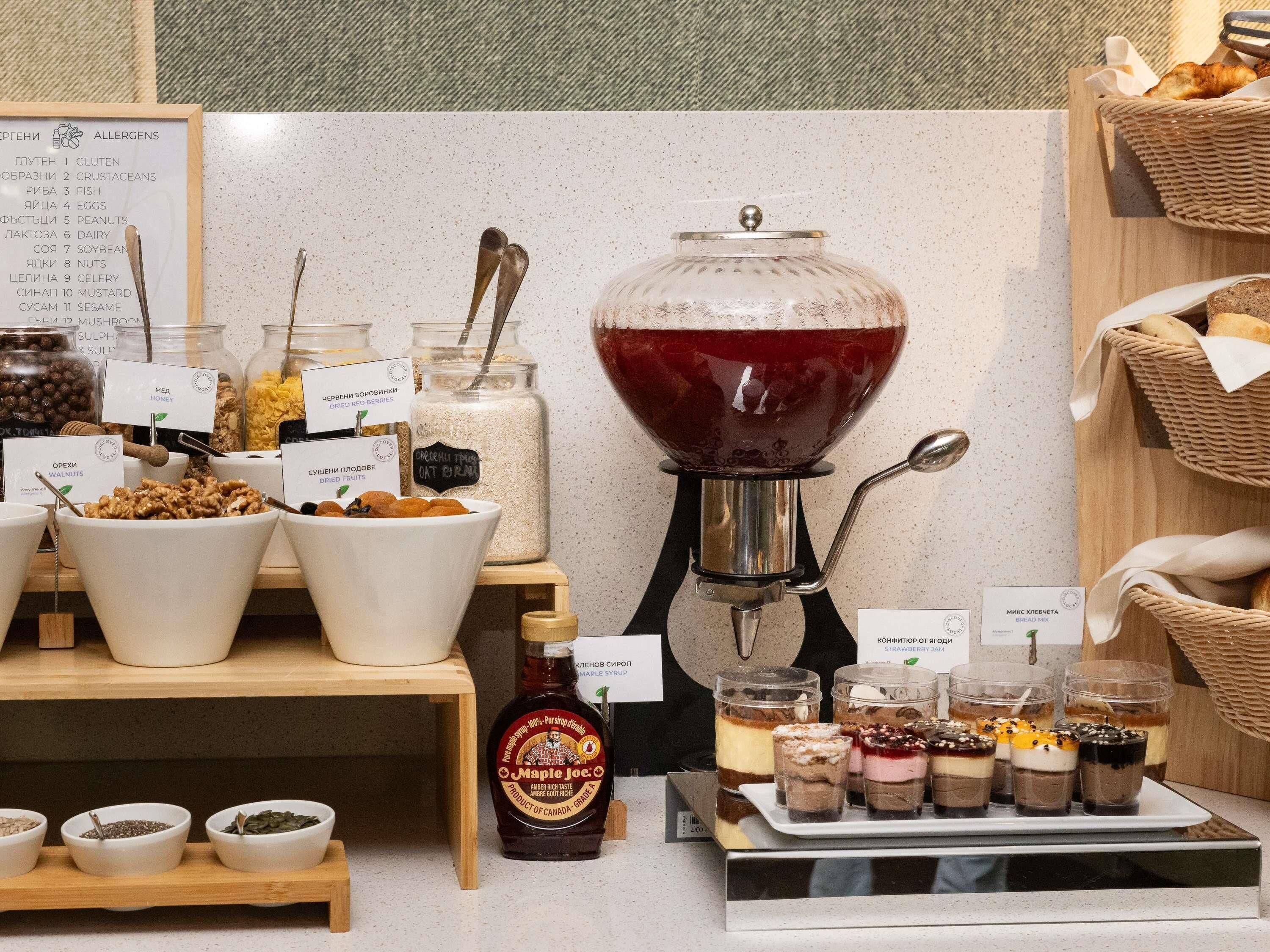 Tägliches Frühstücksbuffet gegen Gebühr