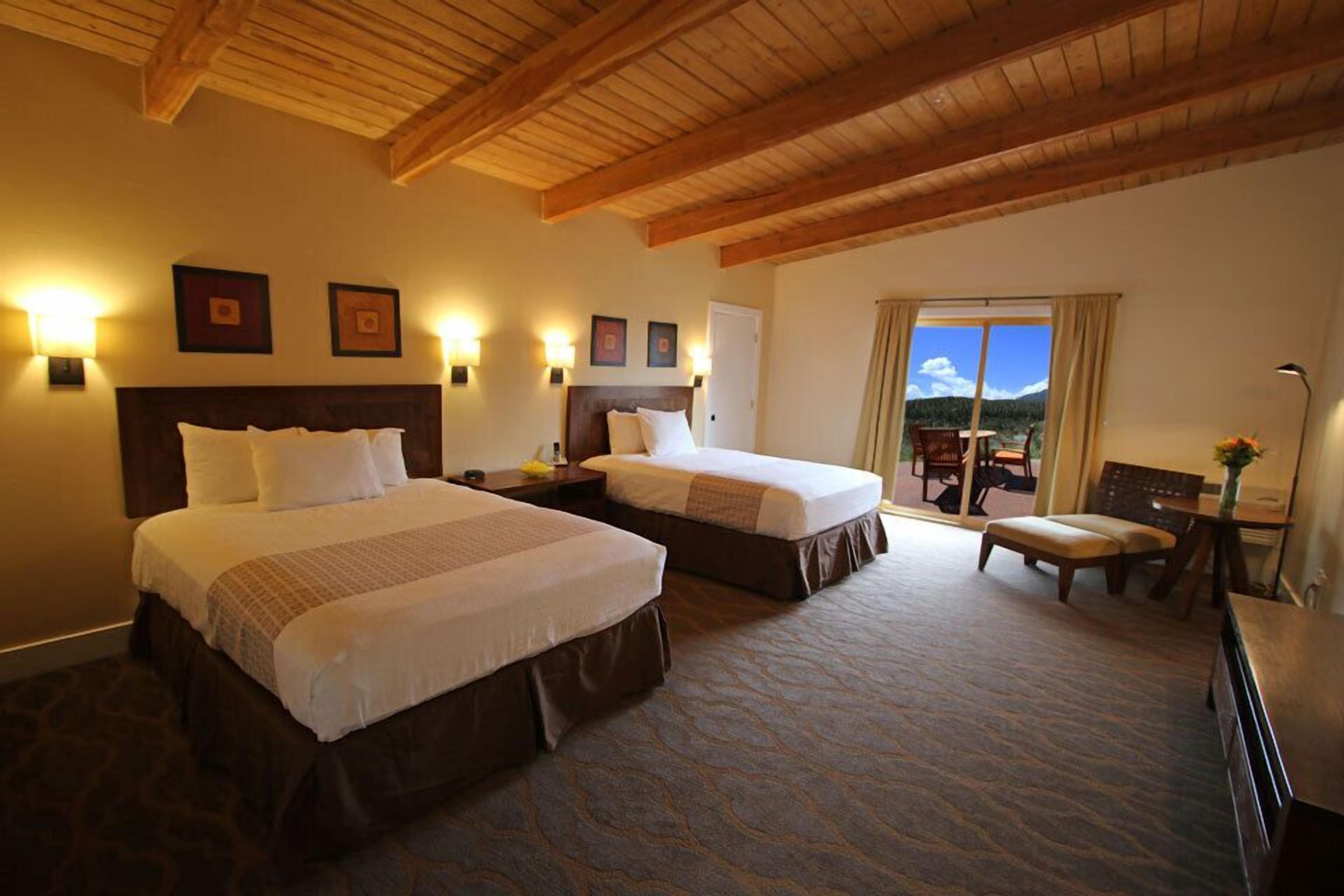 room, 2 queen beds (cliffside, n/s) | 1 bedroom, iron/ironing board, free cots/infant beds, internet