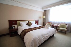 Minibar, coffres-forts dans les chambres, réveils