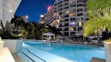Indoor pool, outdoor pool, open 7:00 AM to 9:00 PM, free pool cabanas