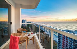 Two Bedroom Executive Superior Ocean View | Beach/ocean view - Xanadu Main Beach Resort (Main Beach)
