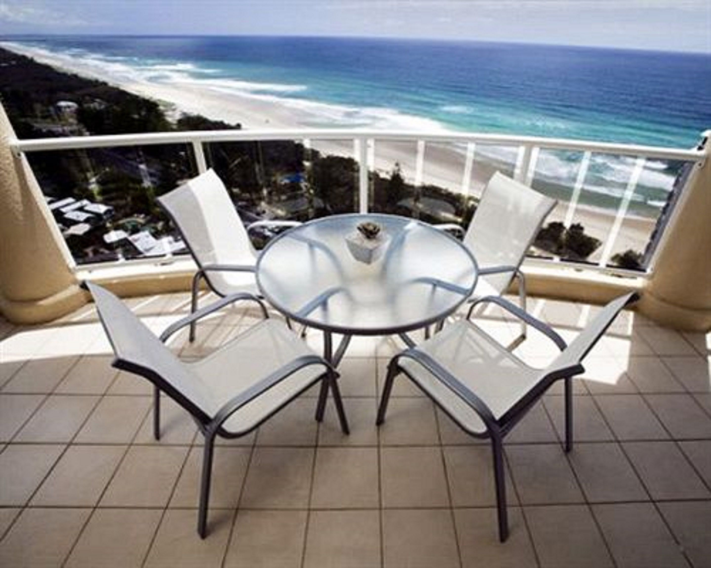 Xanadu Main Beach Resort — image 9