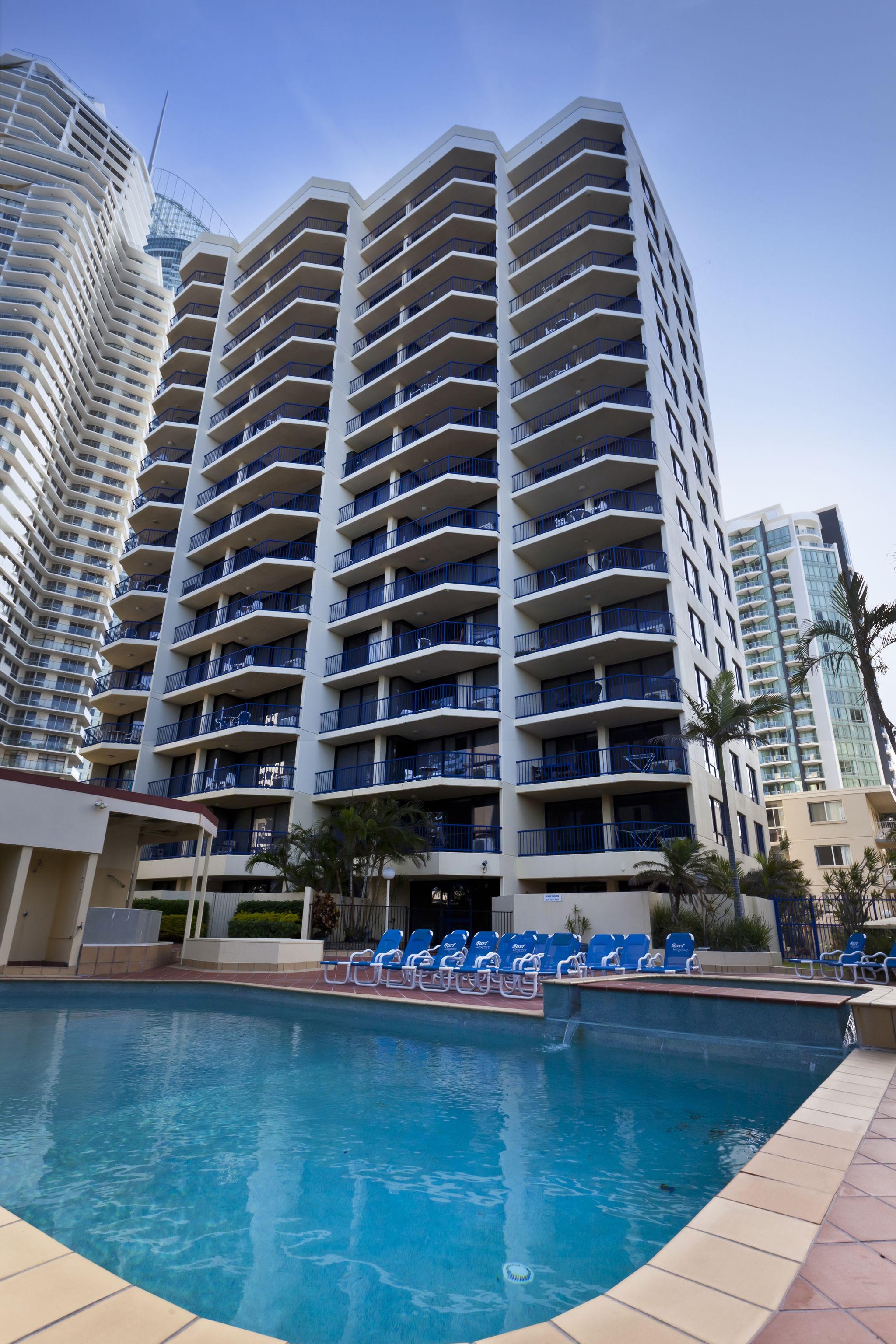Surf Regency Apartments — image 3