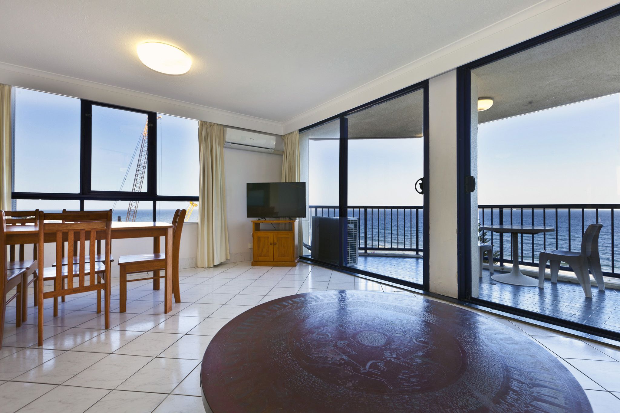 Surf Regency Apartments — image 12