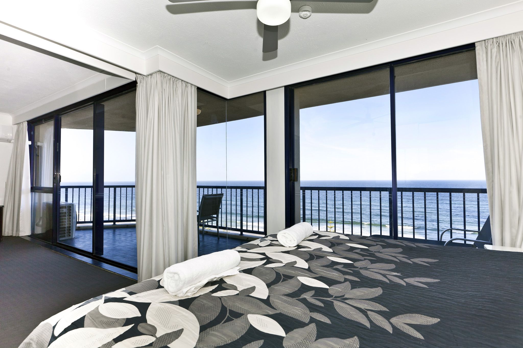 Surf Regency Apartments — image 19