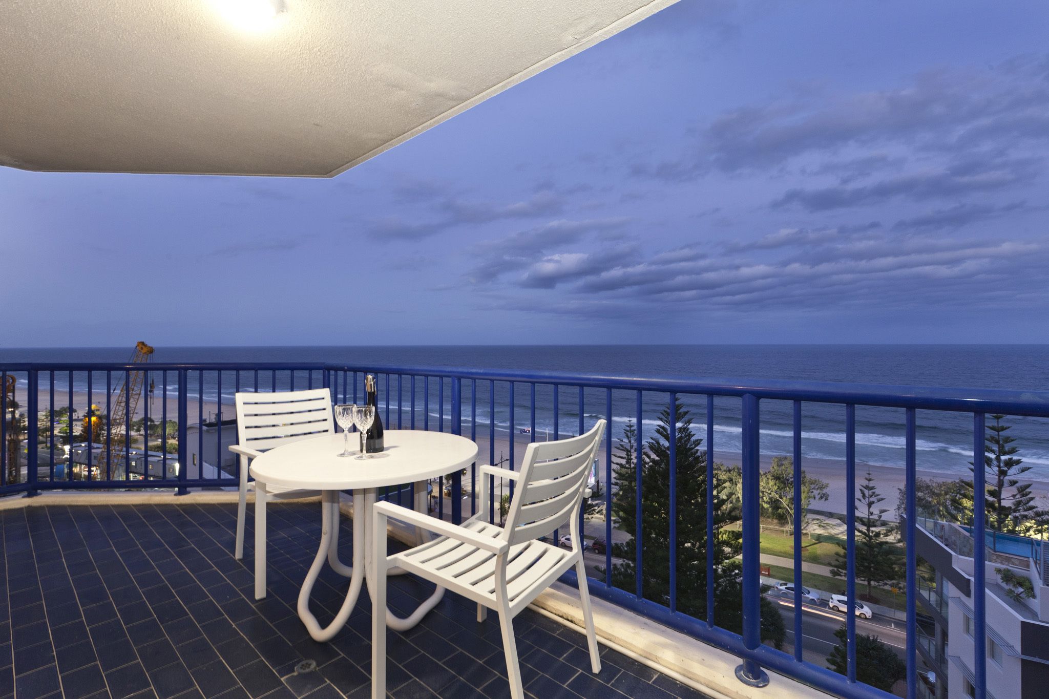 Surf Regency Apartments — image 8