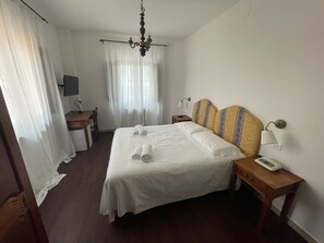 Coffres-forts dans les chambres, bureau