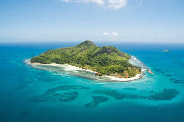 Private beach, white sand, sun-loungers, beach umbrellas