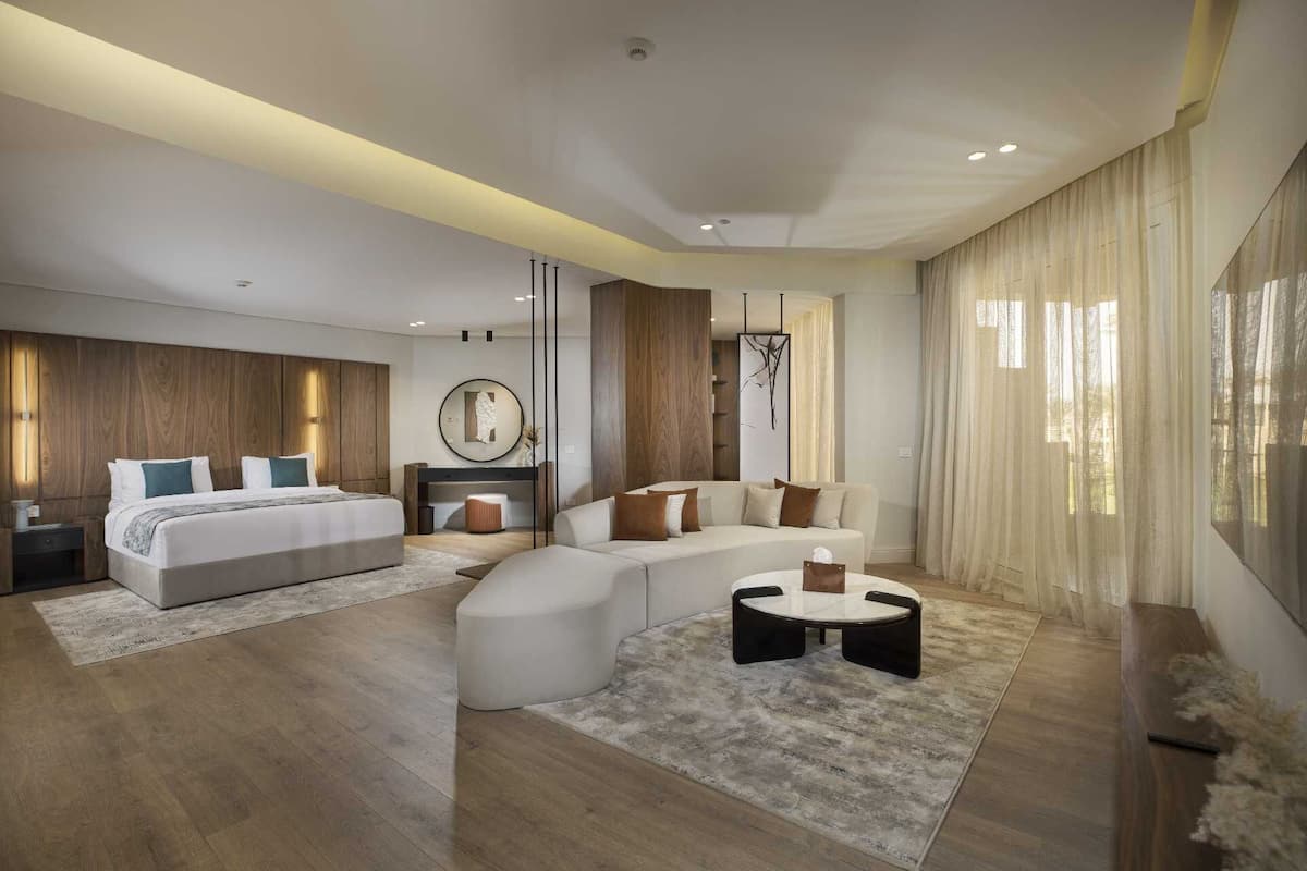 1 habitación, minibar y caja de seguridad en la habitación