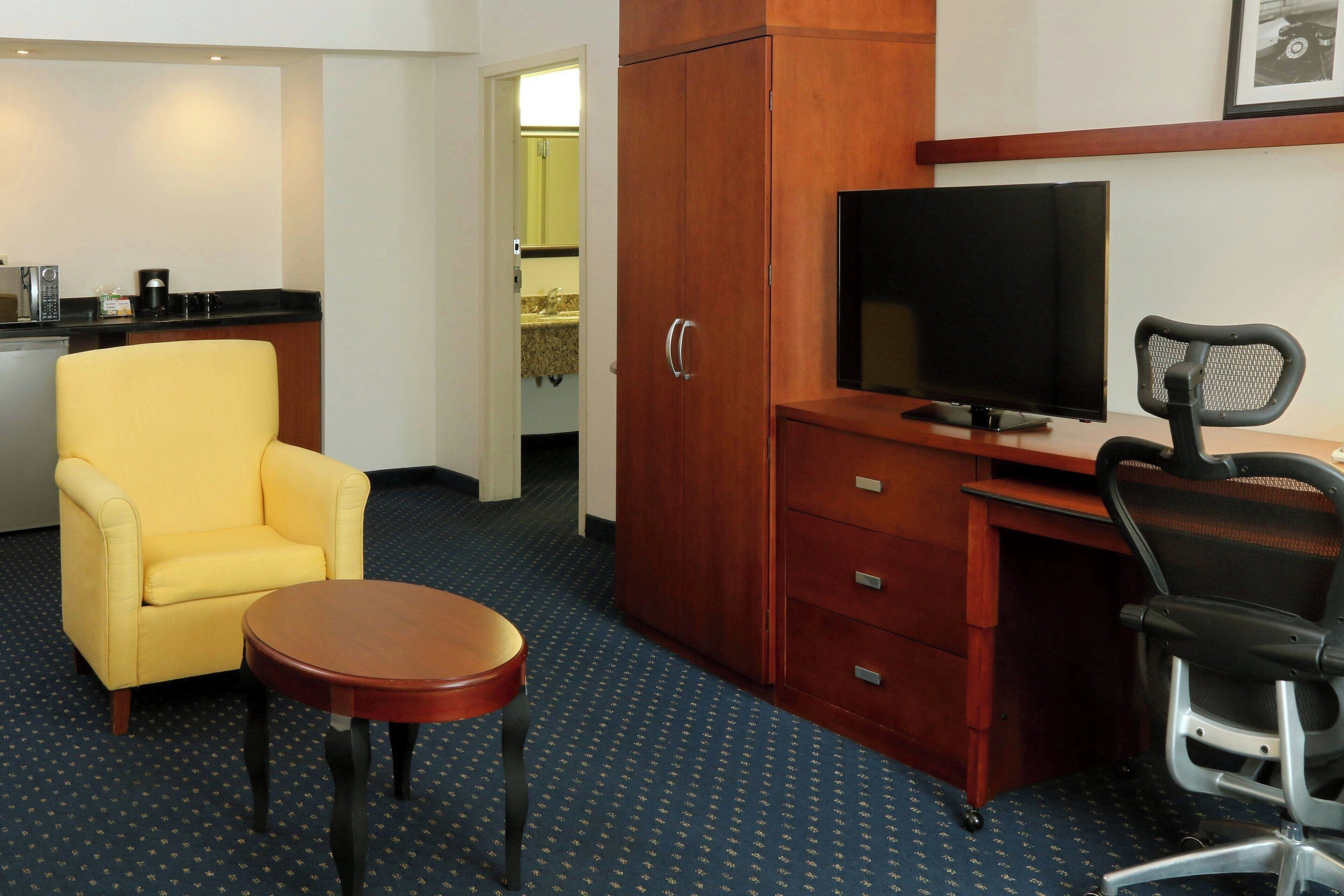 suite, 1 bedroom | 1 bedroom, premium bedding, in-room safe, desk