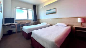 Desk, iron/ironing board, rollaway beds, free WiFi