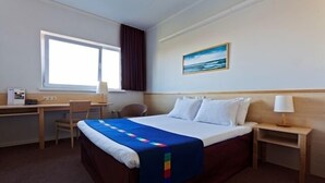 Desk, rollaway beds, free WiFi - Green Park Hotel Klaipeda (Klaipeda)