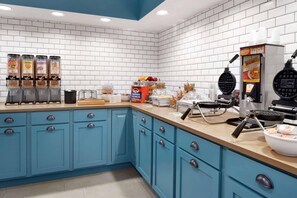 Petit déjeuner continental compris tous les jours