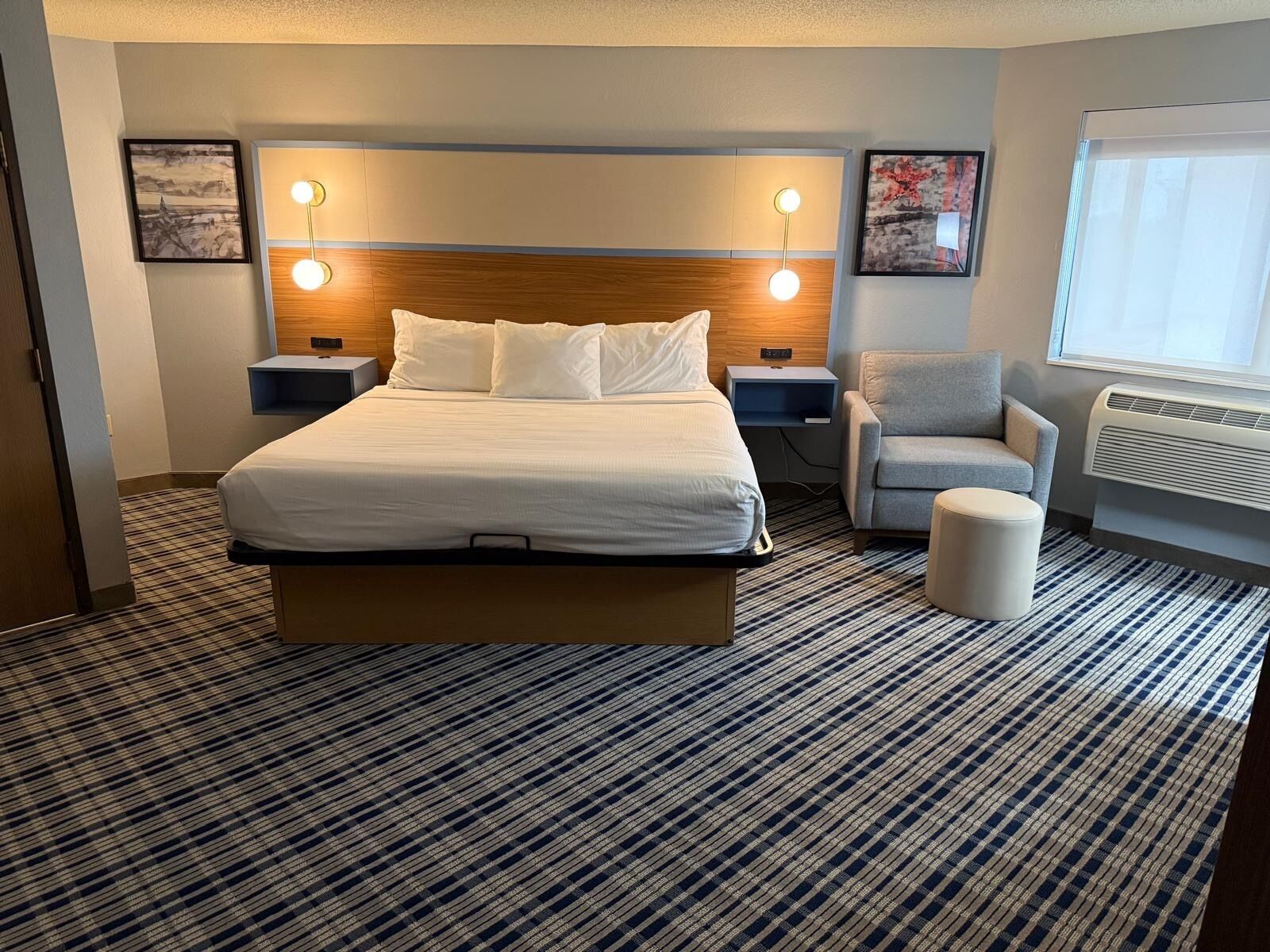 In-room safe, desk, iron/ironing board, free cots/infant beds