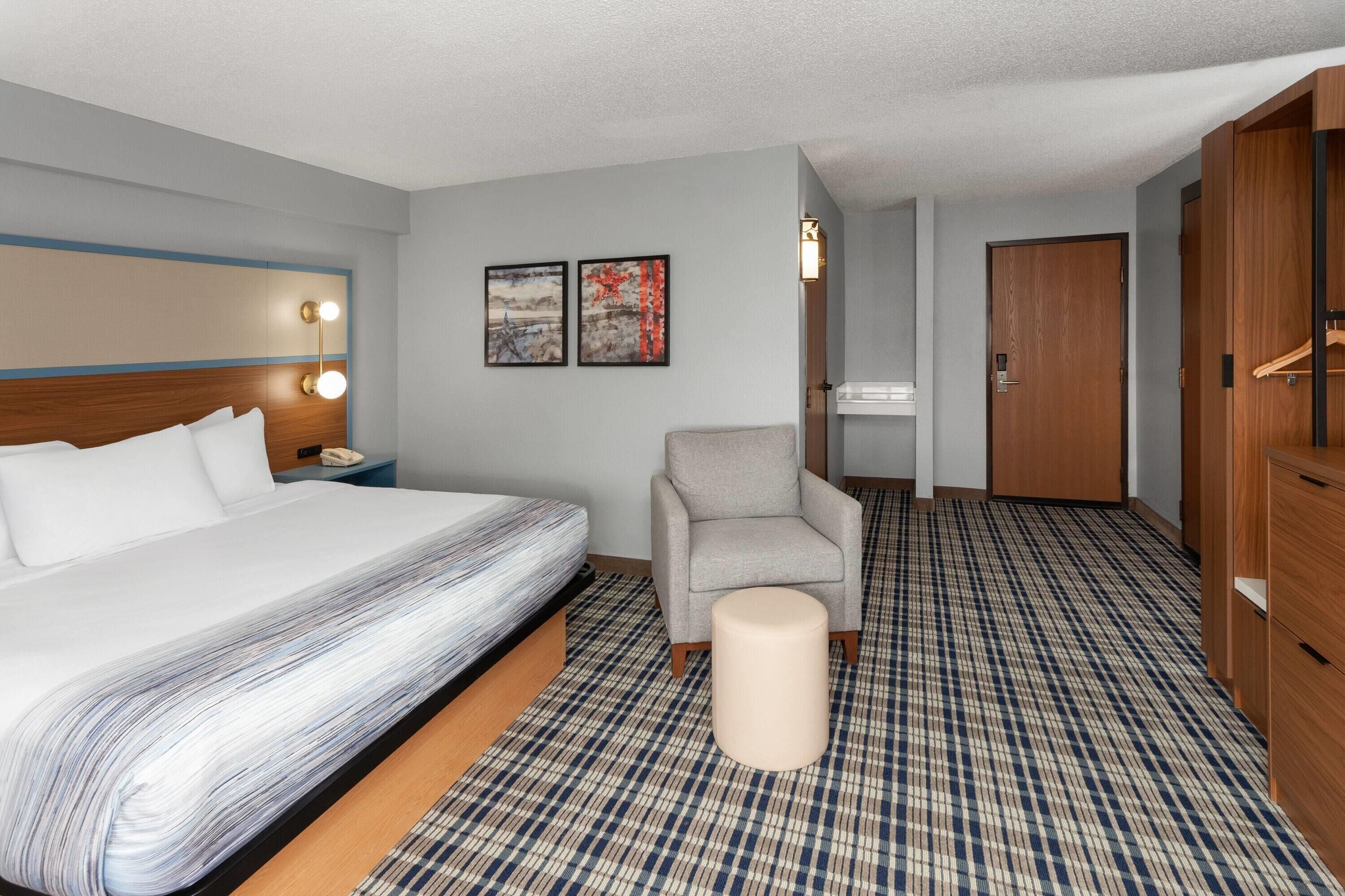 Room, 1 King Bed, Accessible, Non Smoking