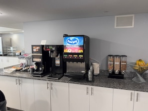 Free daily continental breakfast