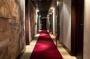 Hallway - Cosmopolit Hotel (Kharkiv)