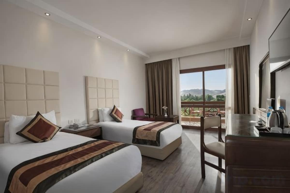Standard Double Room Nile View