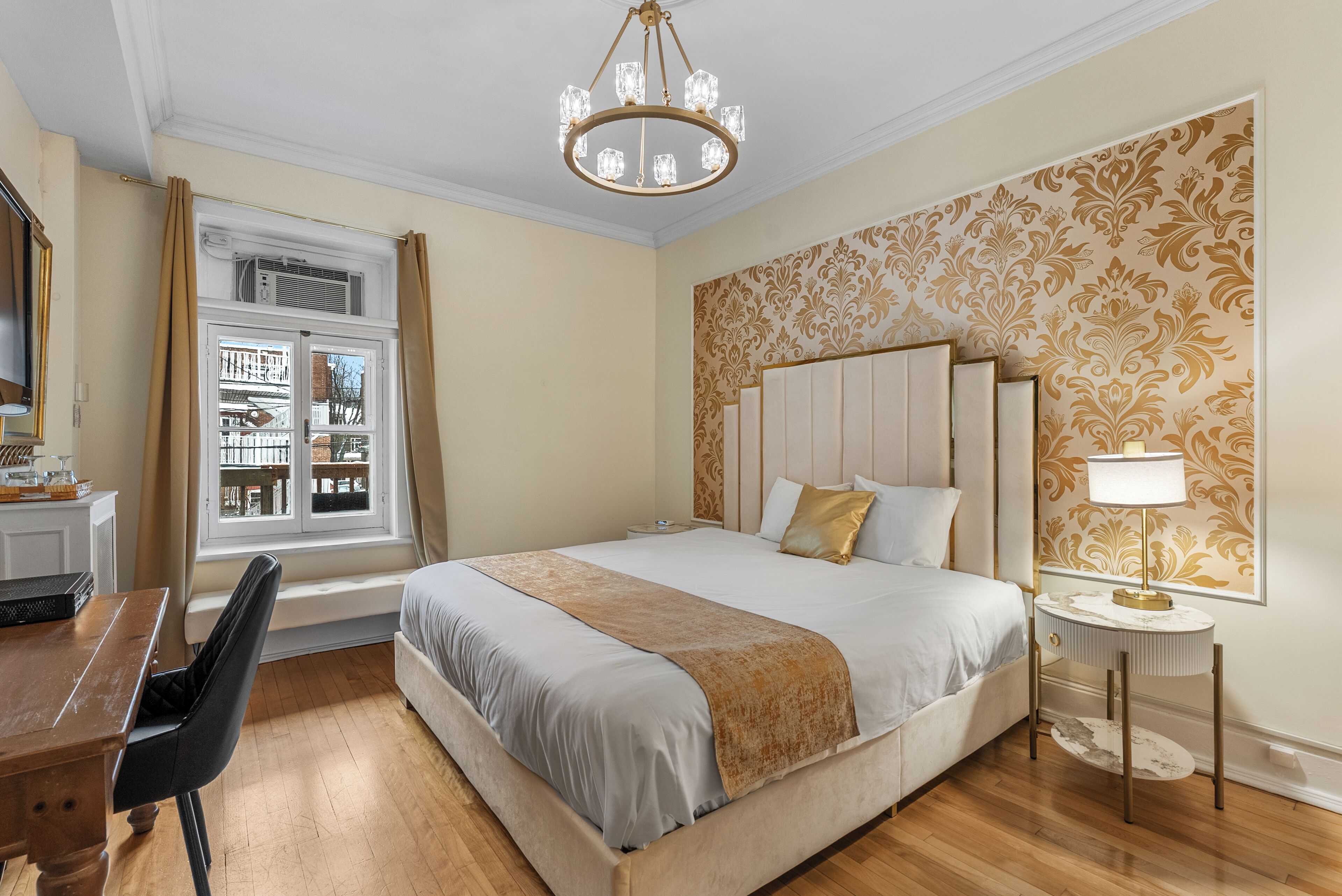 Sistema de insonorización, tabla de planchar con plancha y wifi gratis 