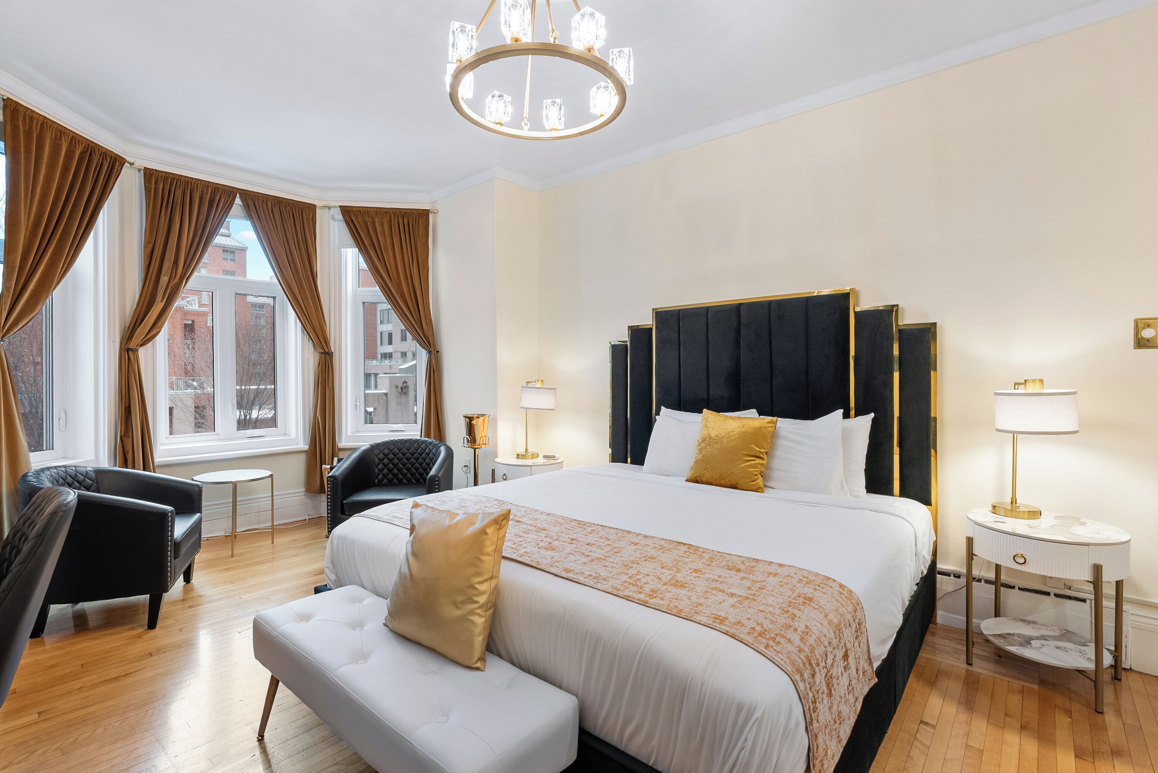 Rom – classic | Lydisolert, strykejern/-brett, wi-fi (inkludert) og sengetøy