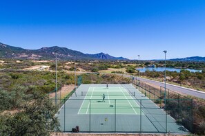 Tennis court