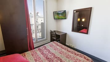 Caixa forta a l'habitació, escriptori i habitacions insonoritzades