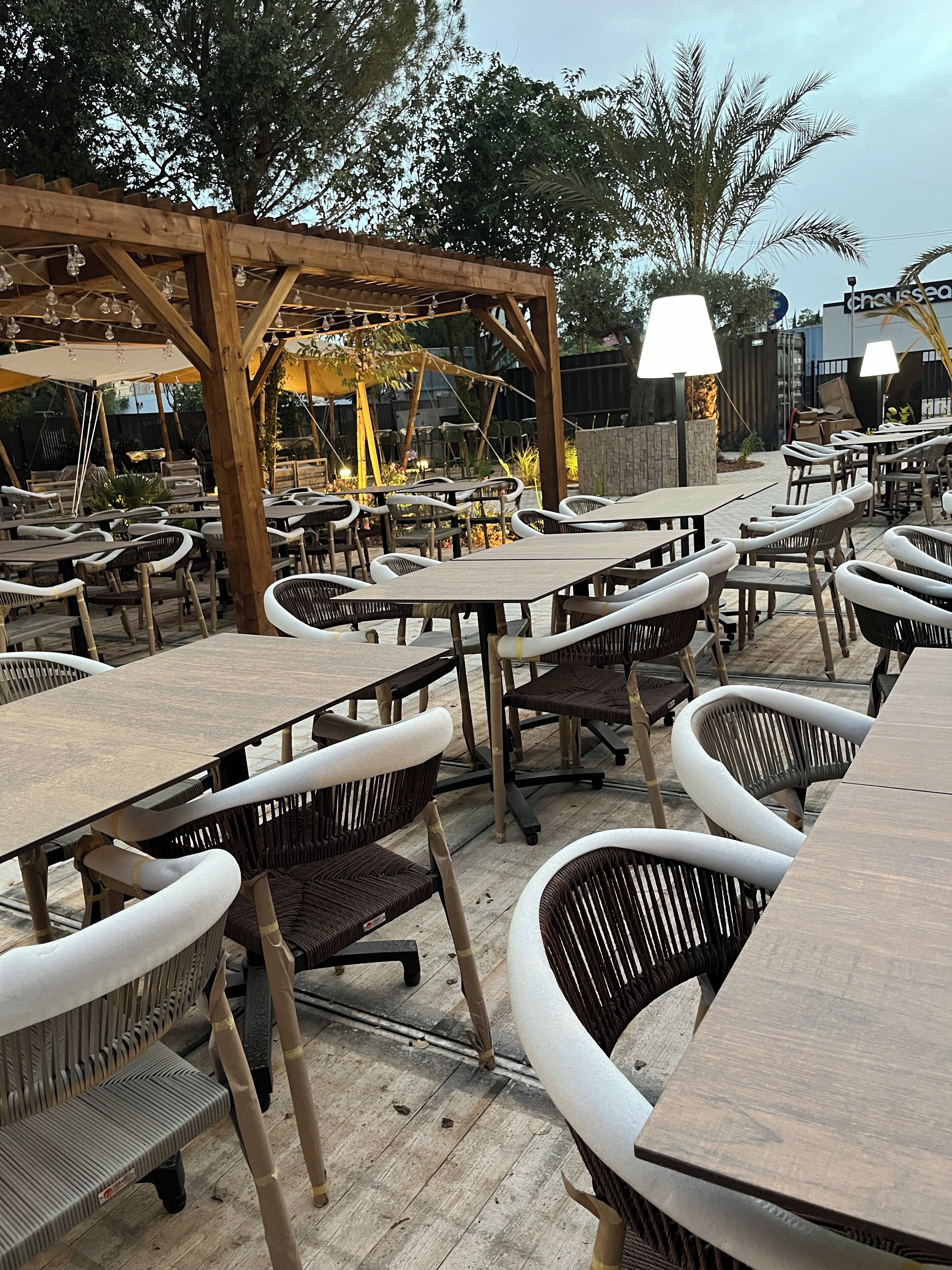 مطعم