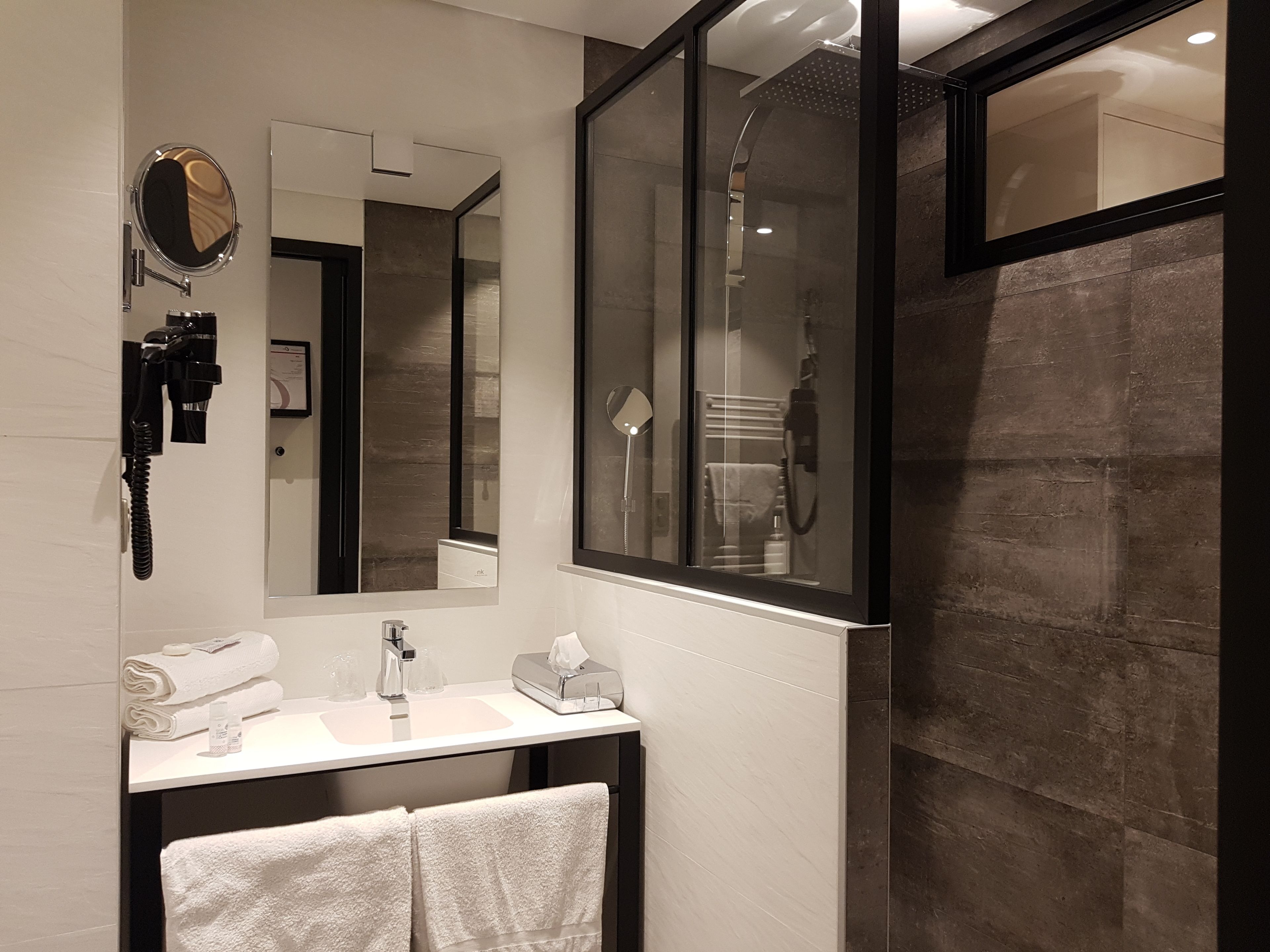 comfort double room (hotel) | bathroom | free toiletries, hair dryer, towels