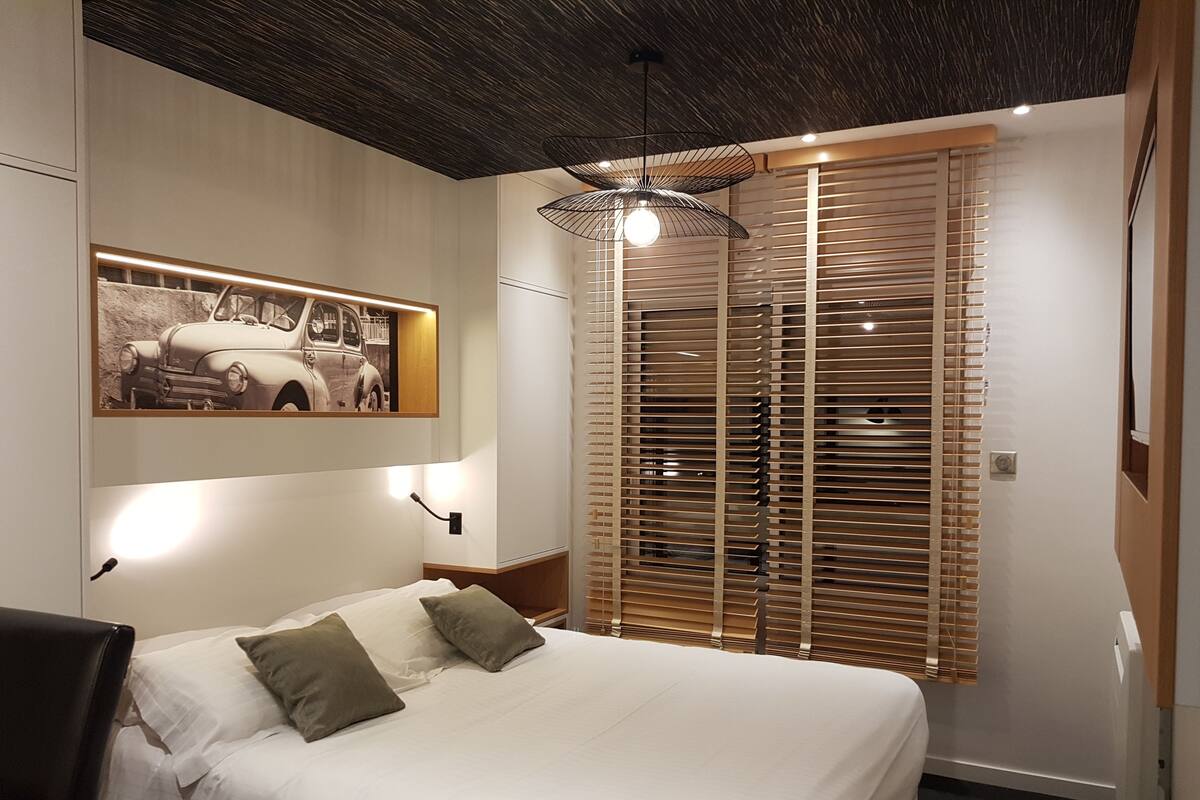 Comfort Double Room (Hotel) | Premium bedding, in-room safe, desk, blackout curtains