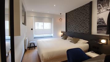 Standard Room | Premium bedding, in-room safe, desk, blackout drapes