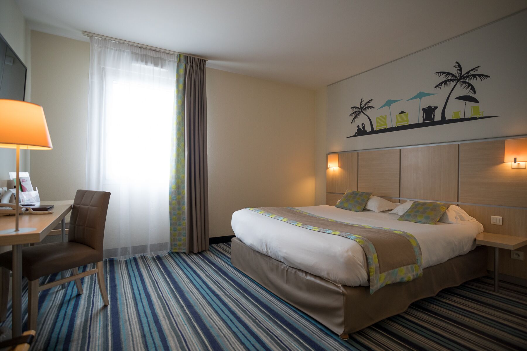 standard double room | in-room safe, desk, soundproofing, iron/ironing board