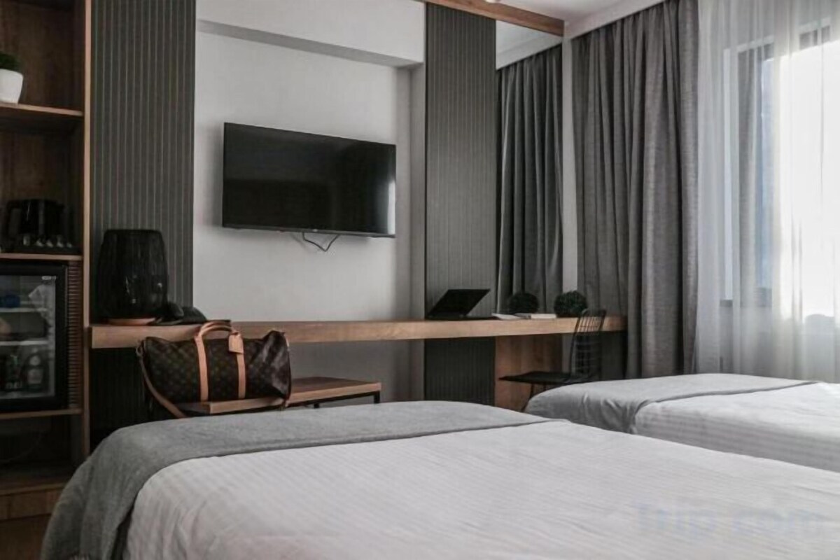 Minibar, in-room safe, desk, iron/ironing board (on request)