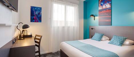 Habitación Confort, 1 cama de matrimonio, no fumadores | Ropa de cama de alta calidad, caja fuerte, escritorio