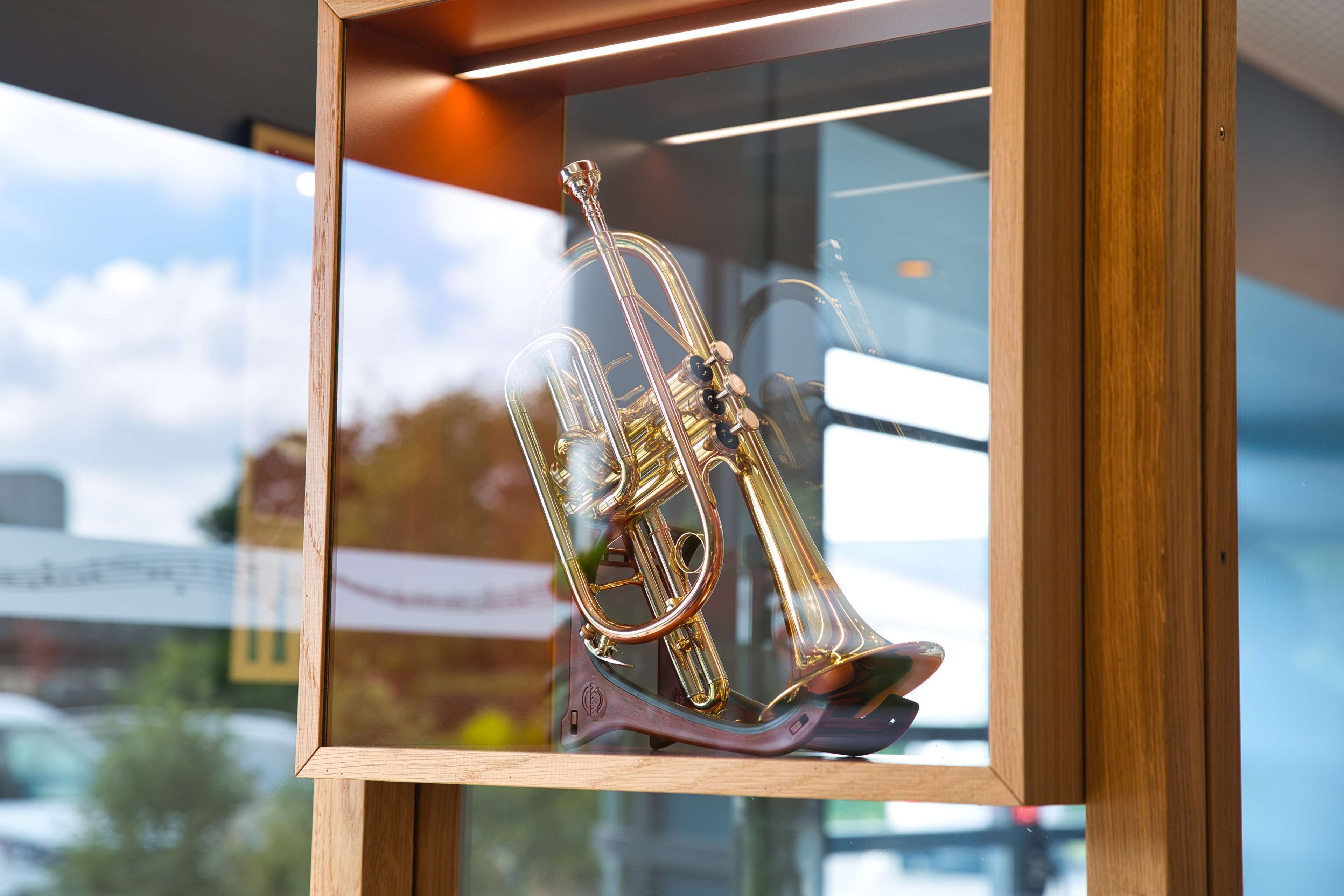 daily buffet breakfast (eur 14 per person)