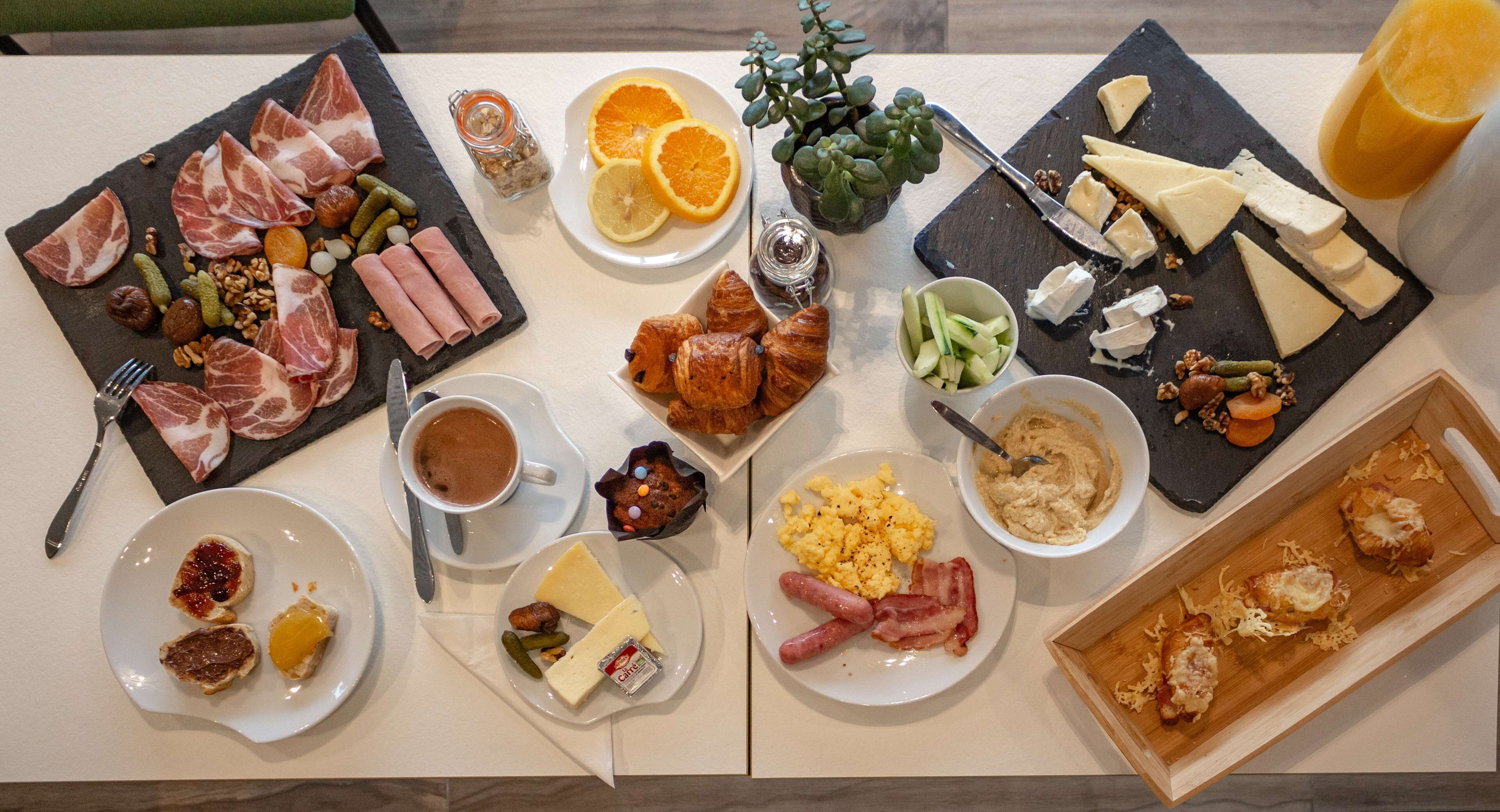 daily buffet breakfast (eur 14 per person)