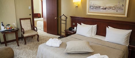 Standard Suite I | 2 habitaciones, minibar y caja de seguridad en la habitación