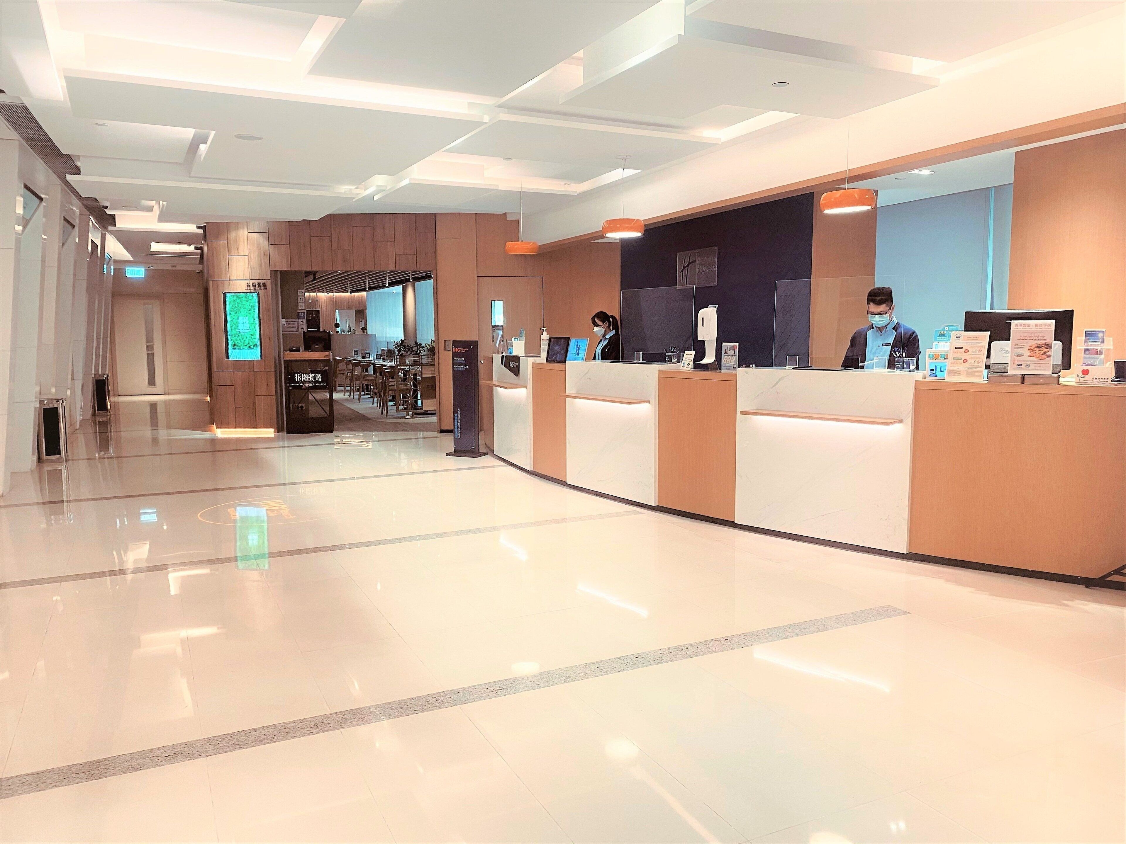 Photo - Holiday Inn Express Hong Kong Causeway Bay by IHG