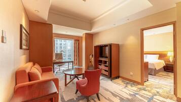 Premium bedding, minibar, in-room safe, desk