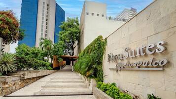 Enceinte de lâhĂ©bergement