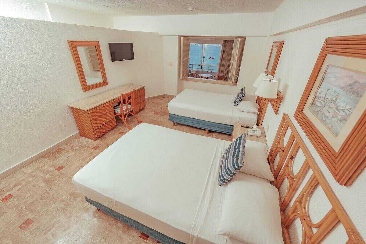 1 Schlafzimmer, Daunenbettdecken, Zimmersafe, Bügeleisen/Bügelbrett
