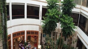 Unclassified image, 4 of 108, button - Yunnan Expo Garden Hotel (Kunming)