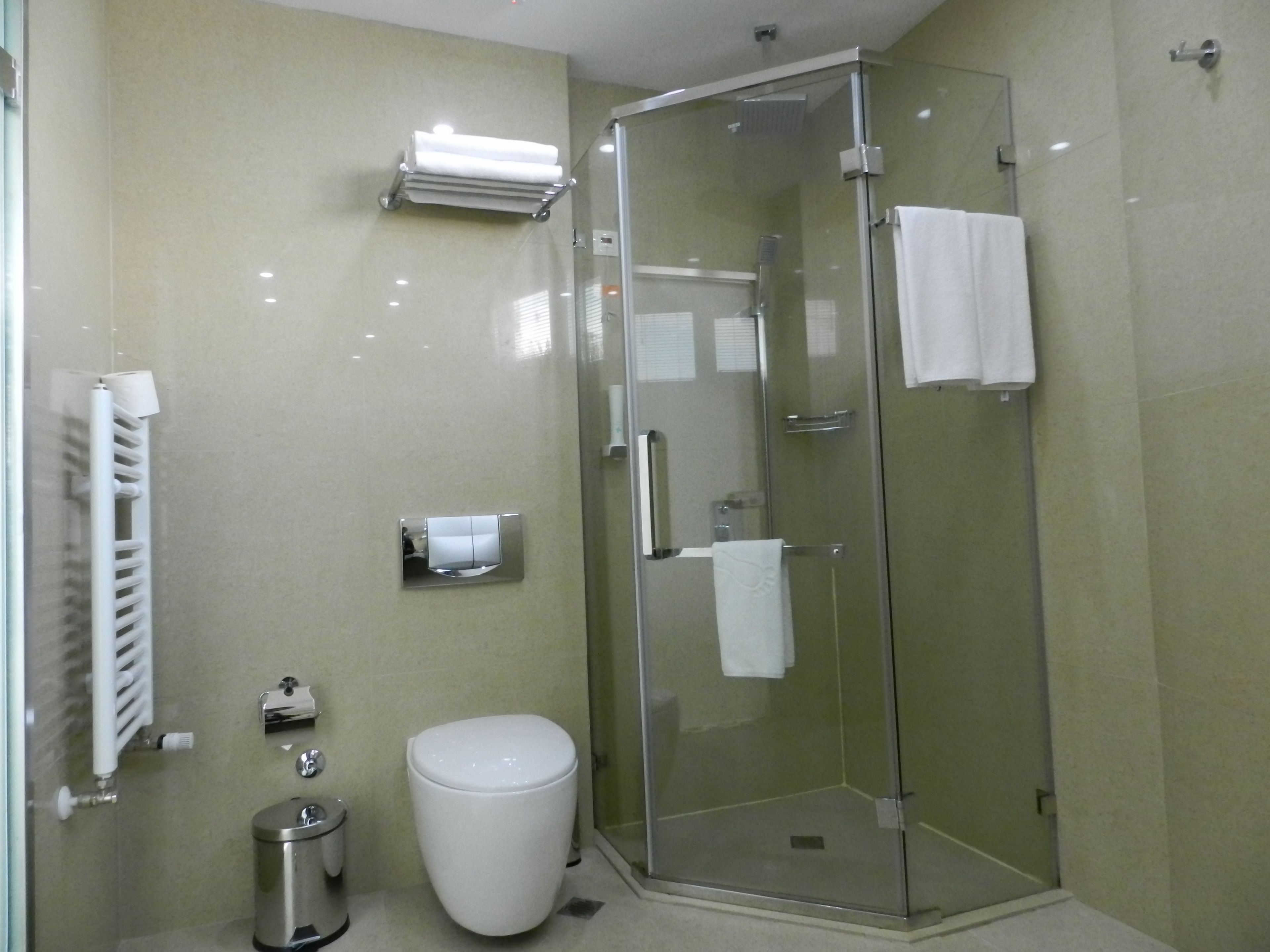 superior apartment | bathroom | shower, rainfall showerhead, designer toiletries, hair dryer