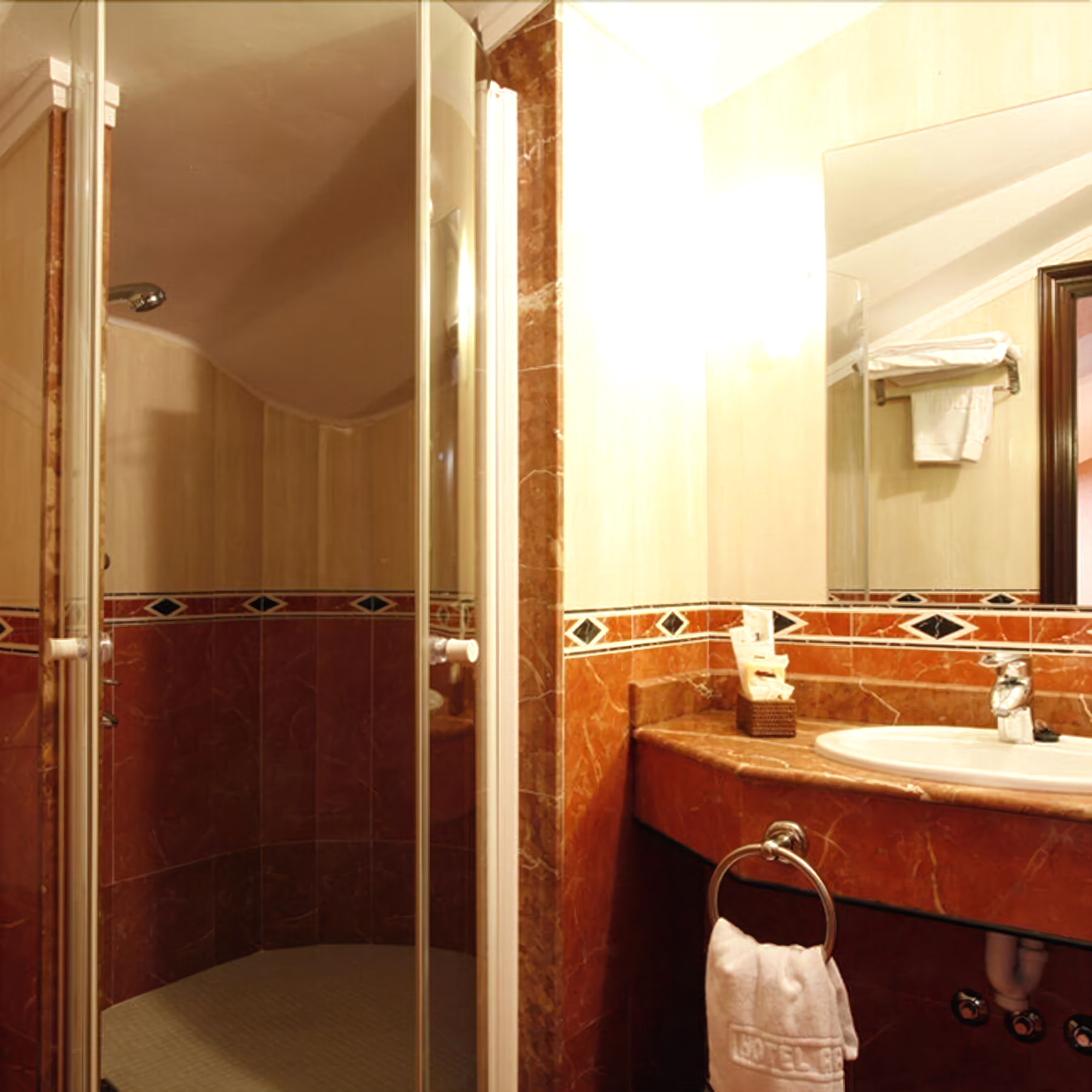 1 bedroom, premium bedding, minibar, in-room safe