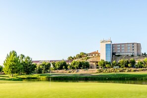 Tennis court - Salamanca Forum - Hotel Doña Brígida (Villamayor)