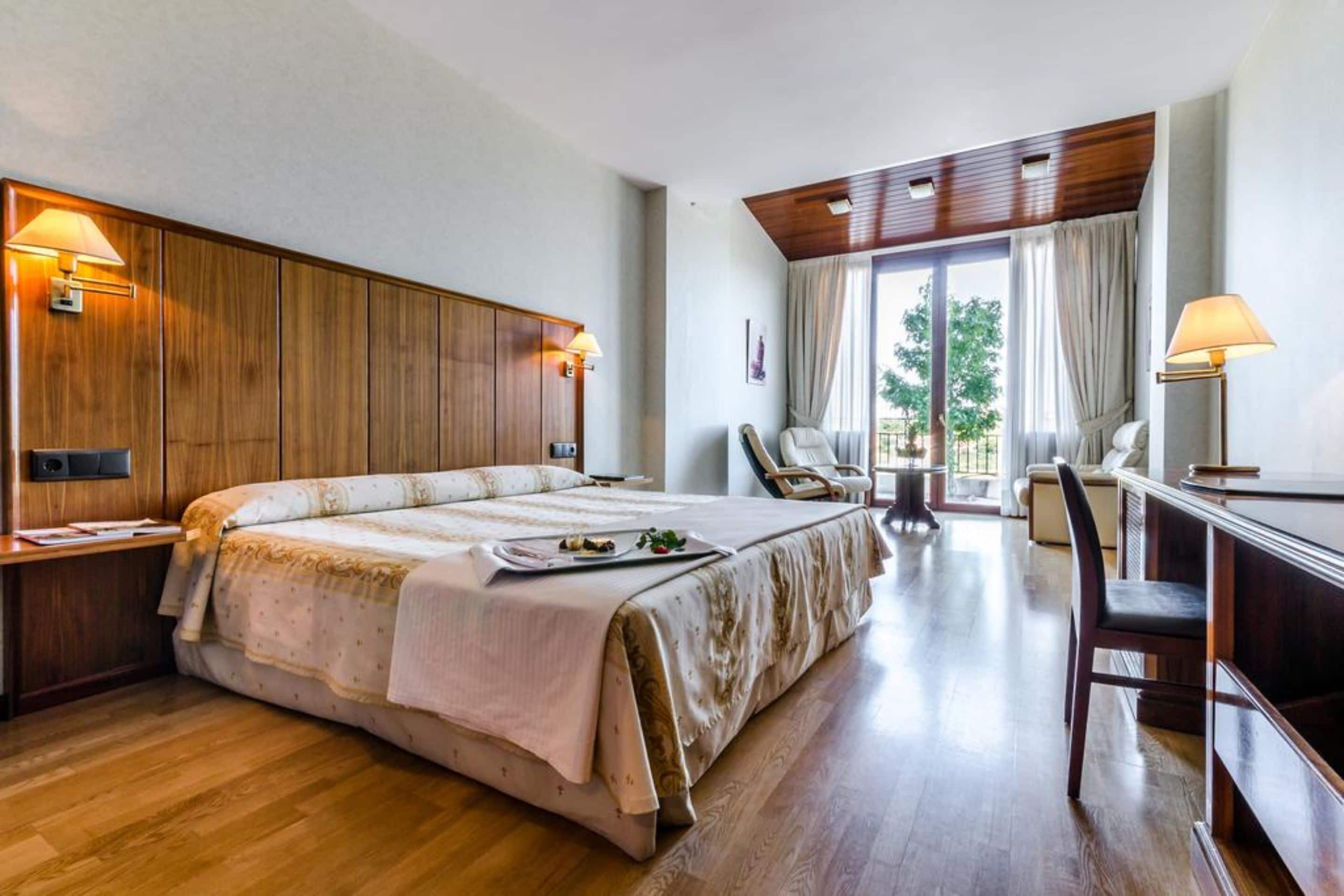 junior suite | minibar, in-room safe, free cots/infant beds, rollaway beds