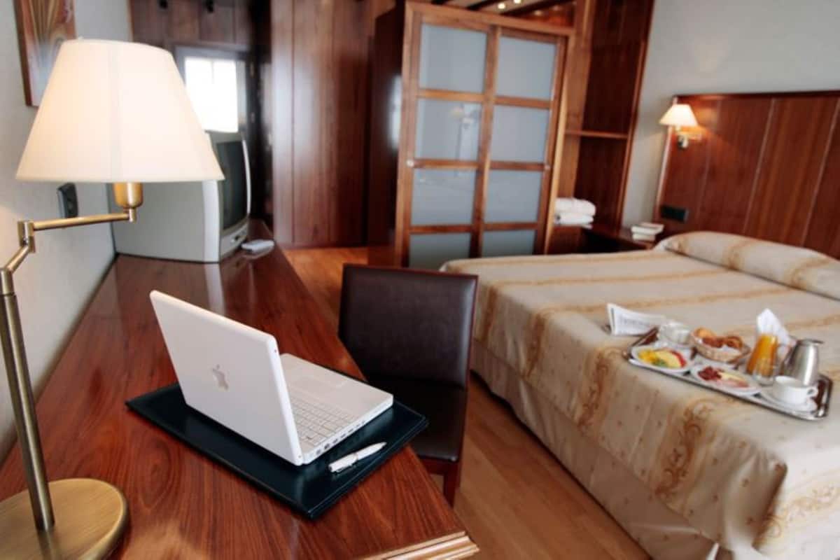 Minibar, in-room safe, free cots/infant beds, rollaway beds