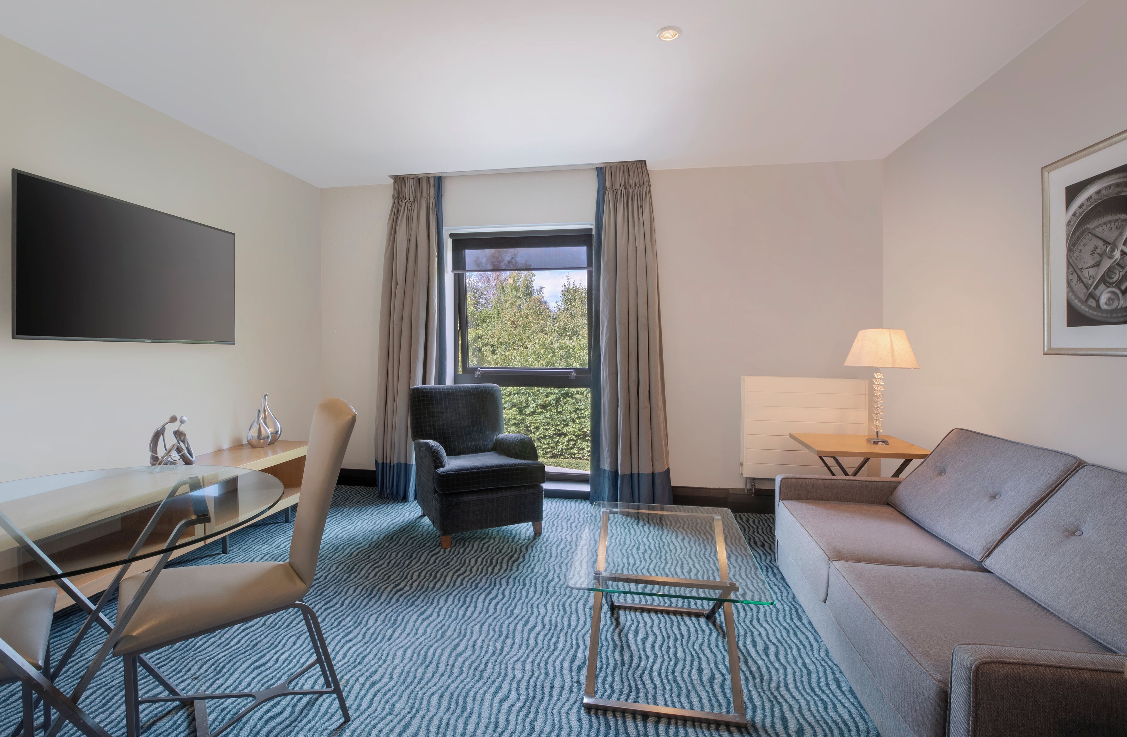 Suite | In-room safe, desk, laptop workspace, iron/ironing board
