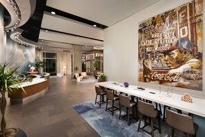 Lobby lounge