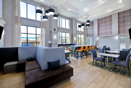 Desayuno buffet incluido todos los días